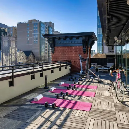 Moxy Washington, Dc Downtown Hotel